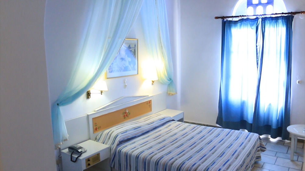 Mr & Mrs White Tinos Hotell Exteriör bild
